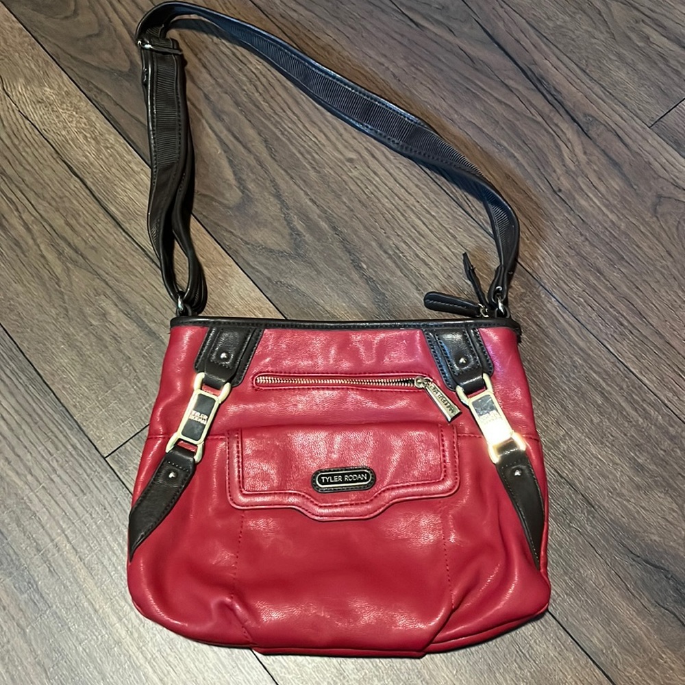 Tyler Rodan genuine red leather crossbody purse